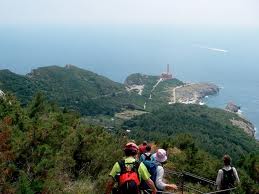 trekking