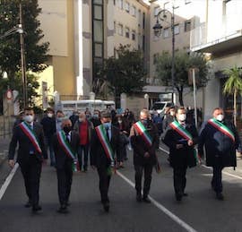 corteo-ospedale-vico