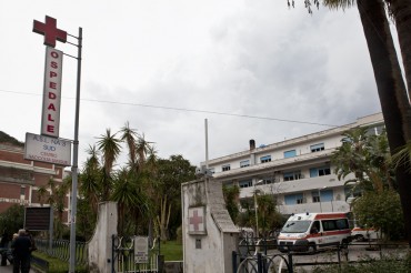 Nuovo biltz della finanza nell’ospedale di Sorrento