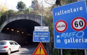 Gallerie della “Sorrentina” aperte di notte, ma non durante i temporali