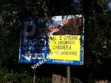 Dal primo ottobre chiude il parcheggio del Capo di Sorrento: rischio caos sosta per residenti, turisti e bagnanti