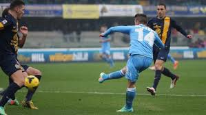 Gioia Napoli con Mertens, Insigne e Dzemaili: Verona piegato 3 a 0 al Bentegodi