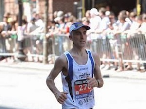 A Vico una cerimonia per incoronare il re della maratona, Alfredo Norvello