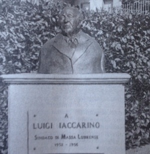 A Sant’Agata scoperto un busto in ricordo dell’ex sindaco Luigi Iaccarino