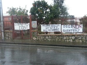 “Scuola fatiscente” gli alunni del liceo “Salvemini” scioperano e invocano l’intervento della Provincia