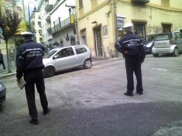 Un team della polizia municipale della penisola sorrentina