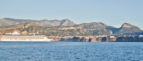 Crociere, il porto di Sorrento si conferma nei primi 15 approdi italiani anche nel 2014