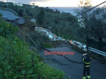 Frana via Fontanelle, in serata riunione speciale in Comune