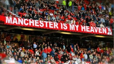 I tifosi del Manchester United cantano “You are like Juventus…like Juventus” dopo aver subito tre rigori