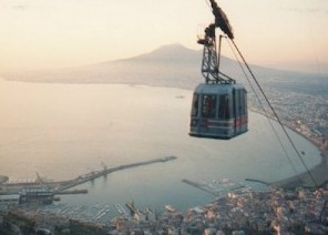 Boom di viaggiatori per la Funivia del Faito