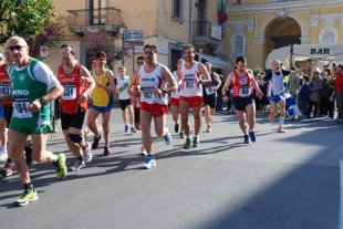 Domenica si corre la Maremonti: Le strade chiuse al traffico