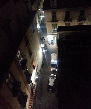 Suicidio nella notte nel centro storico di Sorrento