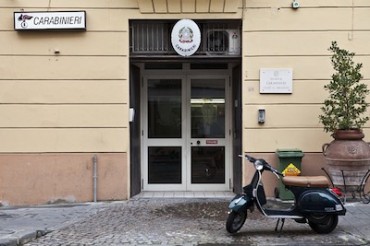 Rubata Ape car a disabile in penisola sorrentina, ritrovata a Torre del Greco