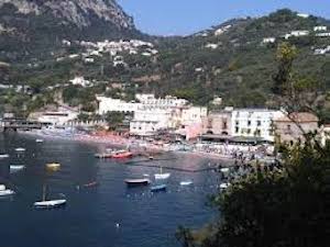 Al via il ripascimento della spiaggia di Marina del Cantone