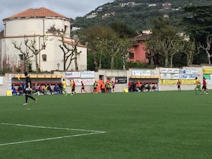 Il Sorrento piega il Melfi 3 a 1, ora a Castel Rigone basterà un pari