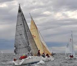 Dopo la “Coastal Race del Vervece” apre una scuola di vela a Massa Lubrense