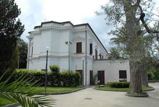 A Villa Fondi una sede della facoltà di Scienze turistiche