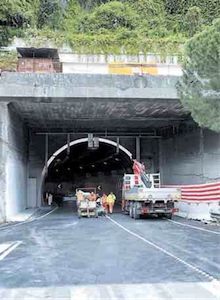 Riaperta la galleria, slitta il vertice sindaci-prefetto