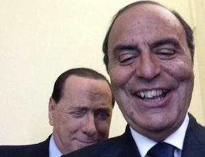 Il selfie di Vespa e Berlusconi