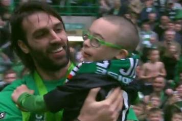 Celtic campione di Scozia, a fine gara Samaras e Lennon commuovono il mondo -Guarda Video-