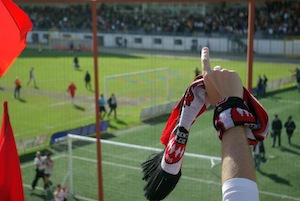 Vicini alla squadra per centrare la salvezza, gli ultras tornano a seguire il Sorrento