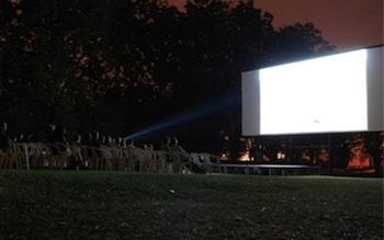 “Incontri al buio… sotto le stelle”: torna il cinema all’aperto a Piano di Sorrento – guarda la programmazione –