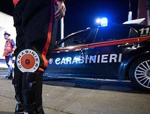 Spaccio itinerante a Castellammare, 22enne in manette