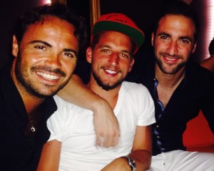 Mertens e Higuain in vacanza: “A Ibiza. L’amore napoletano”