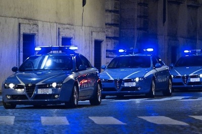 Ricercati per sequestro di persona arrestati in costiera sorrentina