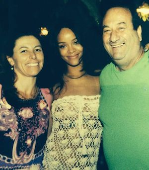 Rihanna a Capri, ecco le foto della cena al ristorante “Da Paolino”