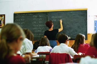 In alcuni Comuni della costiera sorrentina scuole chiuse anche domani