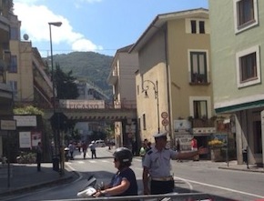 Perse la vita dopo un incidente all’incrocio a Marano: ieri i funerali di Luigi De Martino