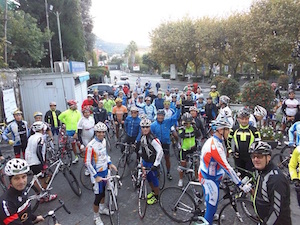 In bici dalla penisola a Pompei in memoria di Ivan Porzio