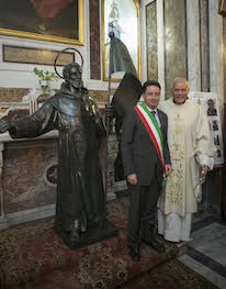 Presentata la statua di Sant’Agnello dopo il restauro