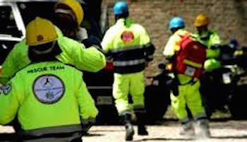 Lavatrice a fuoco, anziana salvata dalla Protezione Civile