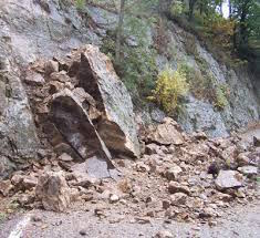 Da stasera allerta meteo, rischio frane nell’area sorrentino-amalfitana