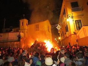 Folla ed entusiasmo per la tradizionale festa di Santa Lucia