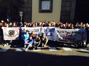 Manifestazione degli alunni del Grandi