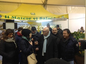 “Mi manda Rai Tre” al mercato della “Terra del buono” di Sorrento