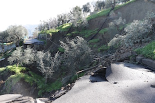 Rinvio per la bonifica della frana del Capo di Sorrento