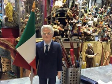 Sergio Mattarella è già nelle botteghe di San Gregorio Armeno