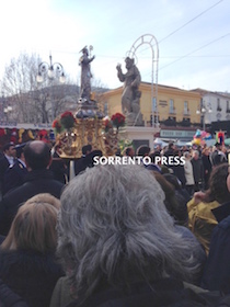 In migliaia a Sorrento per l’omaggio a Sant’Antonino