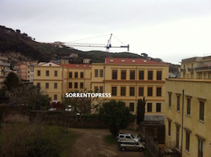 Sorrento. Al via i lavori per il recupero del sottotetto della scuola Vittorio Veneto