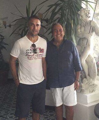 Relax per Batistuta in vacanza a Praiano