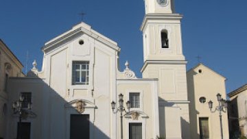 Massa Lubrense. Oggi il 25° di sacerdozio di don Mario Cafiero e don Saverio Casa