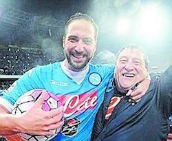 A Vico Equense festa Champions per il Napoli con il magazziniere Starace