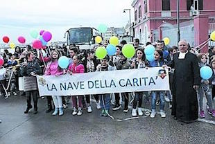 Approda di nuovo a Sorrento “La Nave del Cuore”