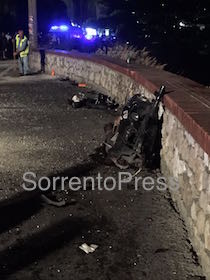 Incidente sulla Sorrentina, resta in prognosi riservata il 21enne