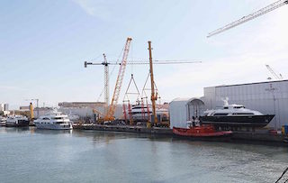 I Cantieri Palumbo acquisiscono la Isa Yachts di Ancona