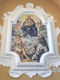 Svelato il pannello maiolicato di Santa Maria delle Grazie – video e foto –